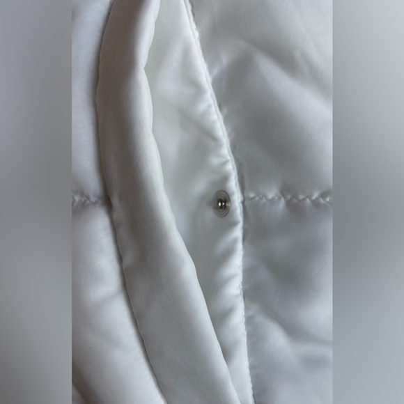 Nike Sportswear 💅 Therma-Fit  White Puffer Loose Fit Jacket Coat Size M NWT - Picture 9 of 14